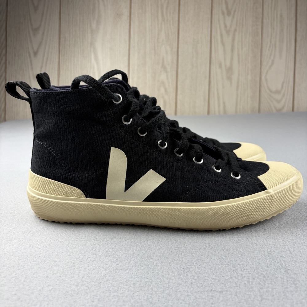 Size 10 - Veja Nova High Black Pierre